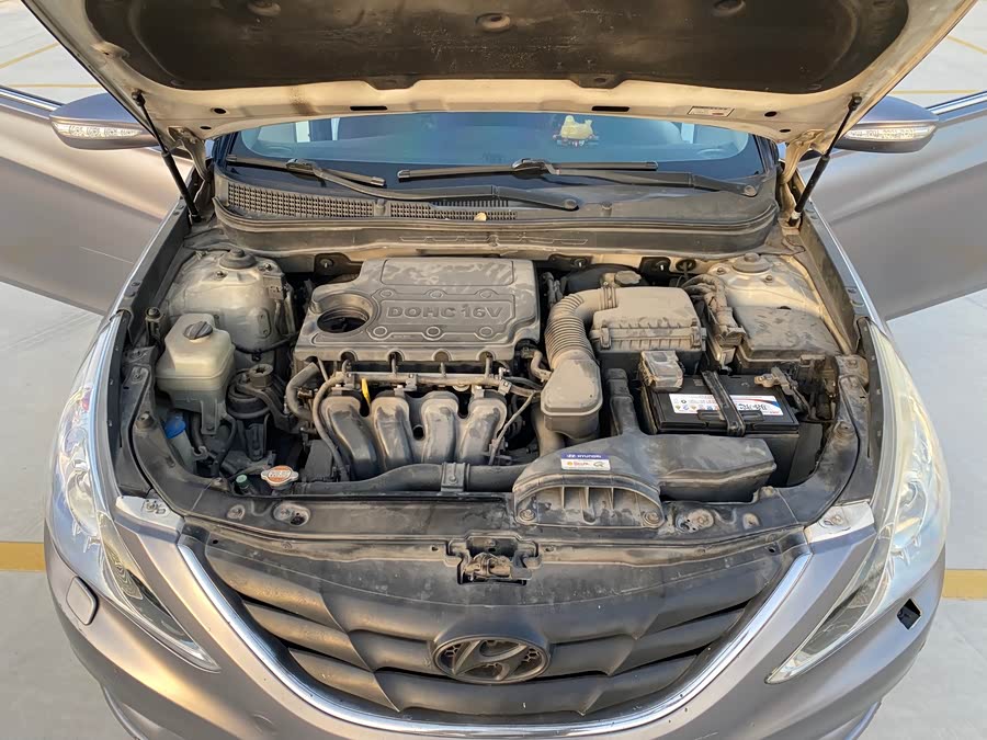 Hyundai Sonata 2011 image de voiture #17