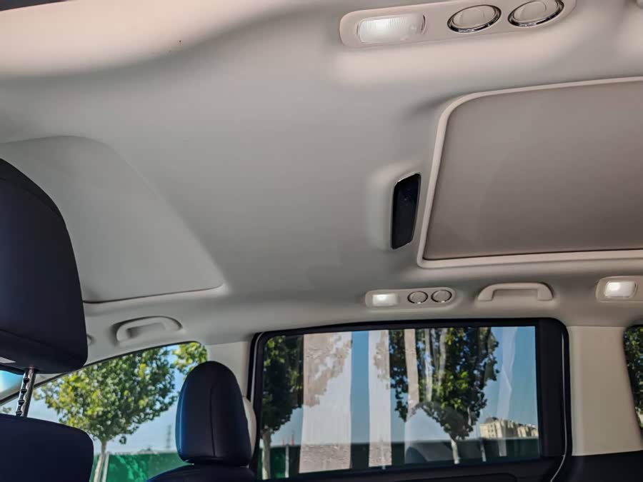 Honda ODYSSEY 2023 car image #17