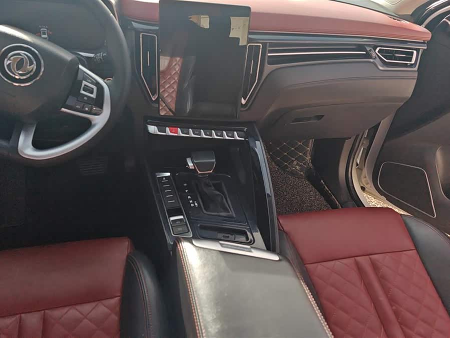 Forthing T5 2019 immagine di auto #17