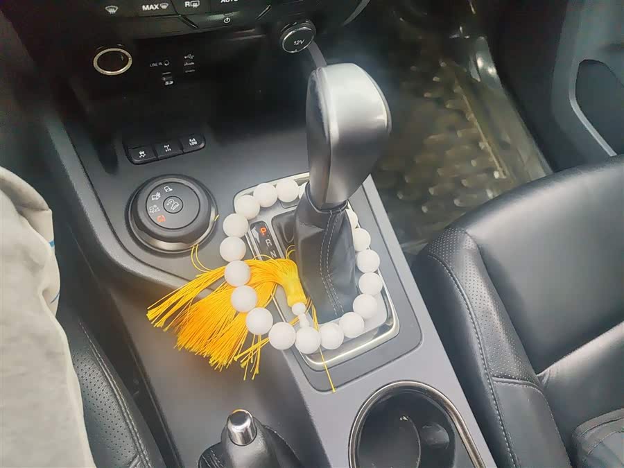 Ford Everest 2016 car image #17