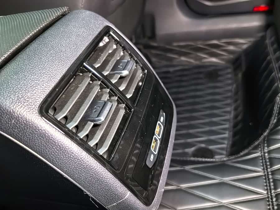 Volkswagen Sagitar 2022 #17 Volkswagen Sagitar 2022 immagine di auto #17