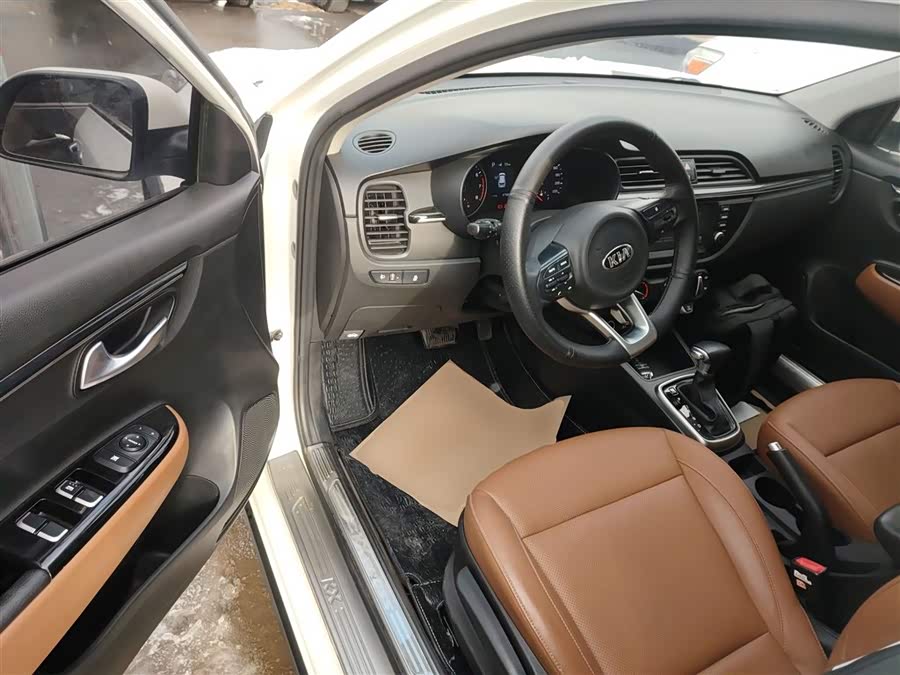 Kia Rio Cross 2017 صورة سيارة #17