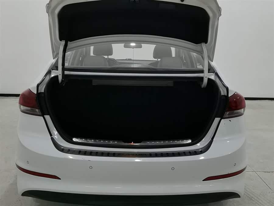 Hyundai Elantra AD 2016 car image #17