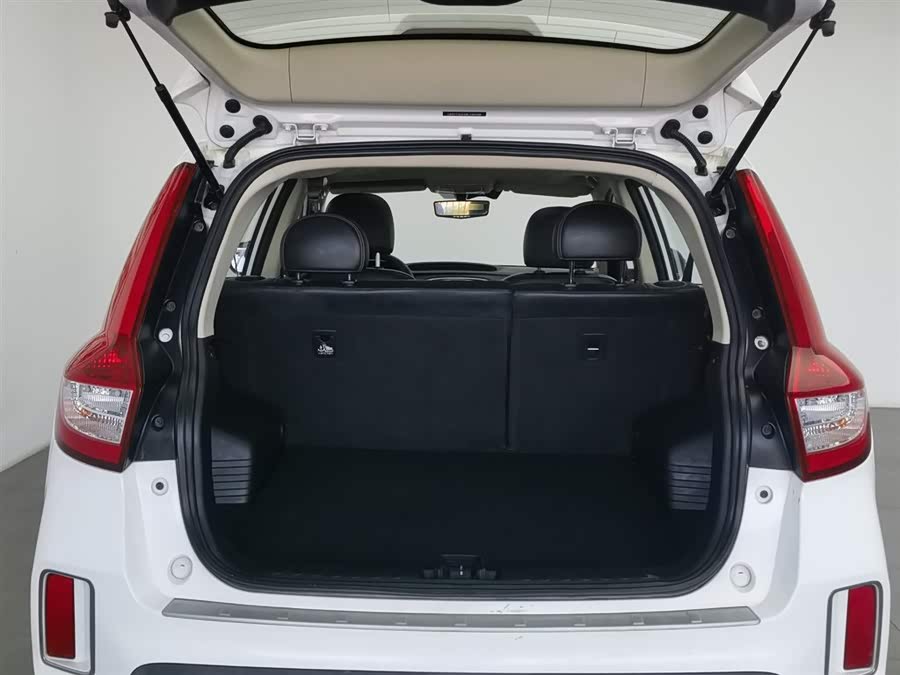GEELY Vision X6 2017 car image #17
