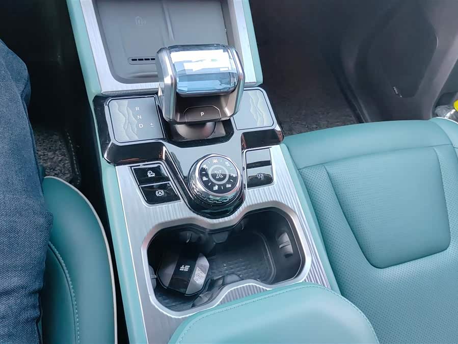 Jetour Freeman 2025 car image #17