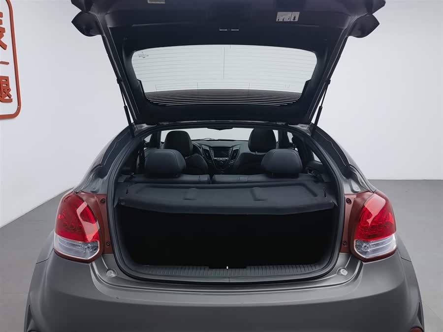 Hyundai Veloster 2015 immagine di auto #17