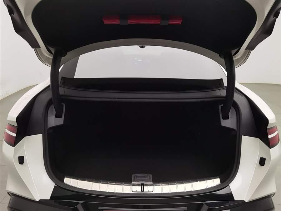 Denza Z9 2024 صورة سيارة #17