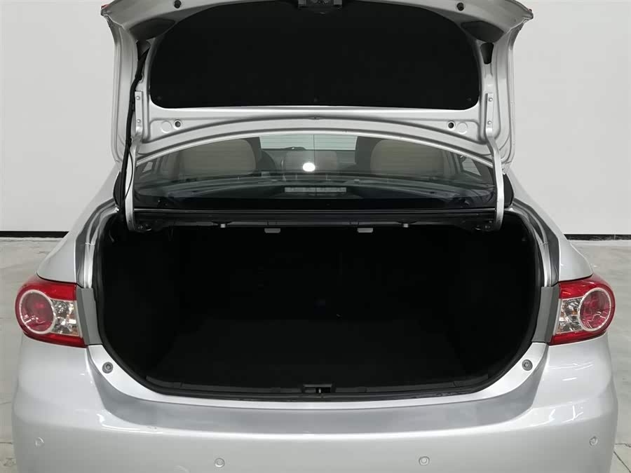 丰田 卡罗拉 2010 汽车图片 #17