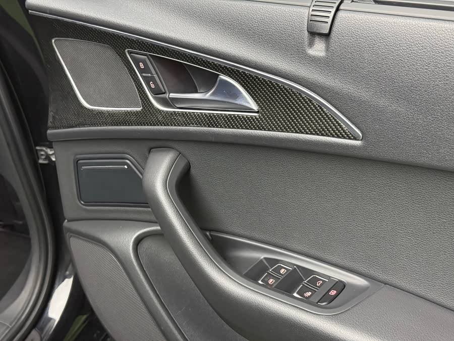 Audi A6L 2018 car image #17