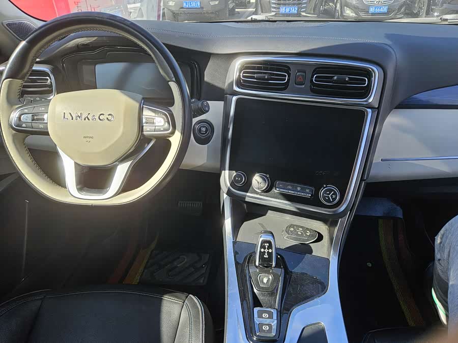 领克 领克01 2019 汽车图片 #17