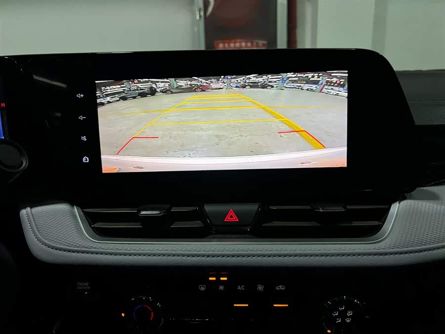 Chevrolet Monza 2022 car image #17