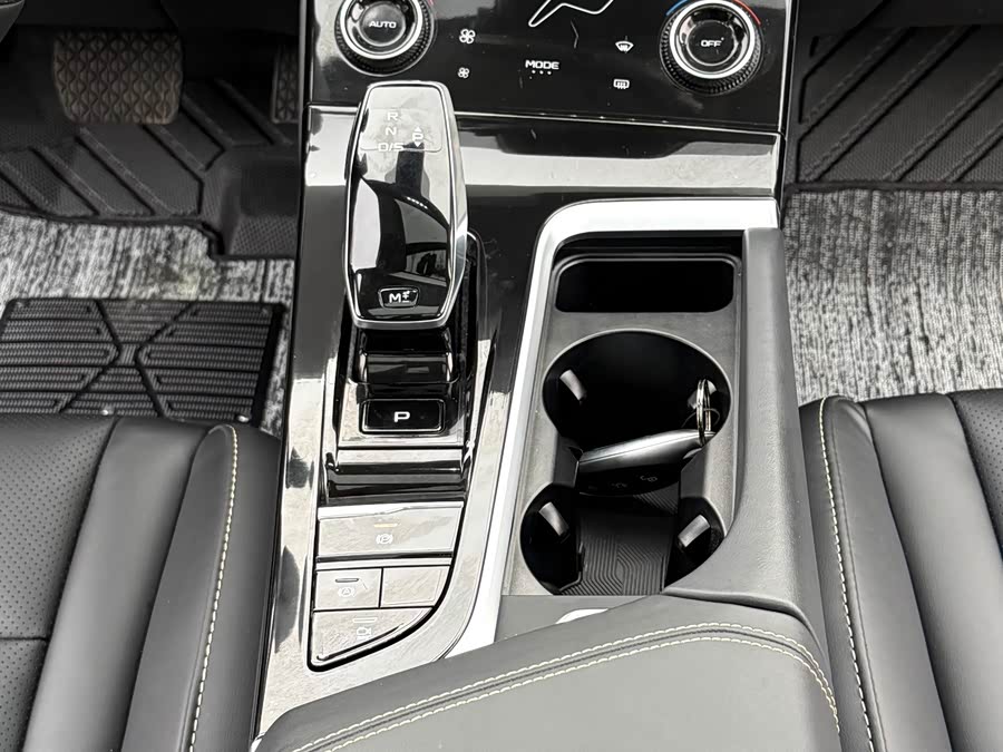 奔腾 奔腾B70 2023 汽车图片 #17