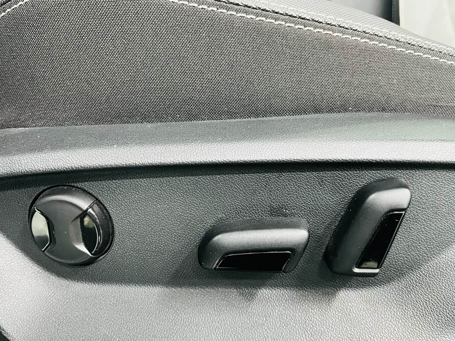 Volkswagen Tayron 2022 car image #17