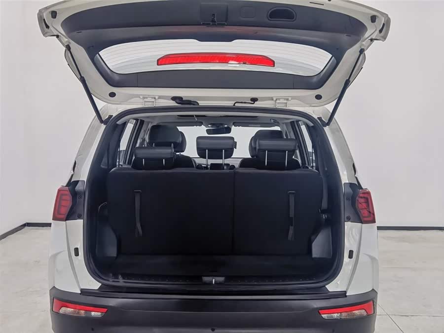 Hyundai Custo 2023 #17 Hyundai Custo 2023 car image #17