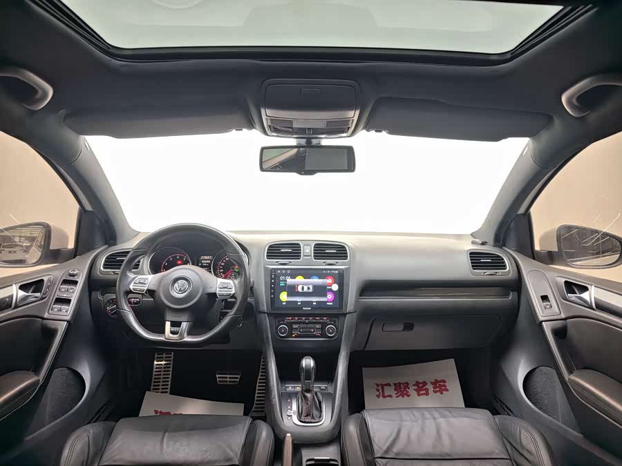 Volkswagen GolfGTI 2011 #17 Volkswagen GolfGTI 2011 car image #17