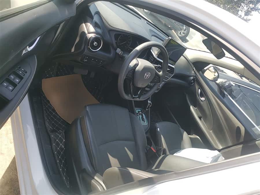 Changan Alsvin 2020 #17 Changan Alsvin 2020 car image #17