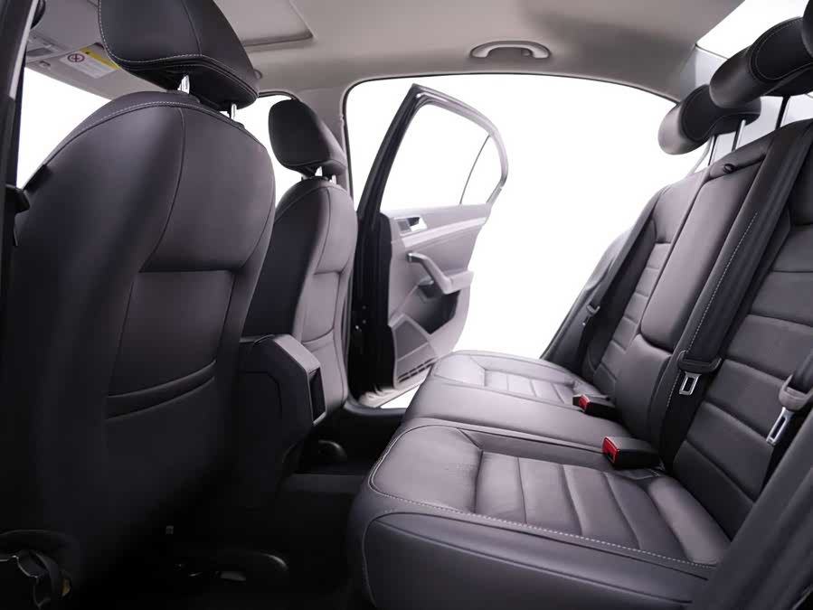 Volkswagen Lavida 2017 car image #17