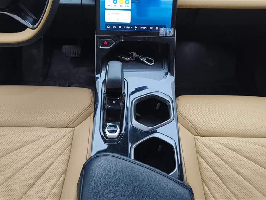 GEELY Boyue L 2023 imagen de coche #17