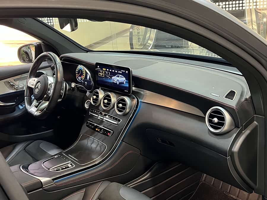 Mercedes-Benz GLC Coupe AMG 2021 صورة سيارة #17