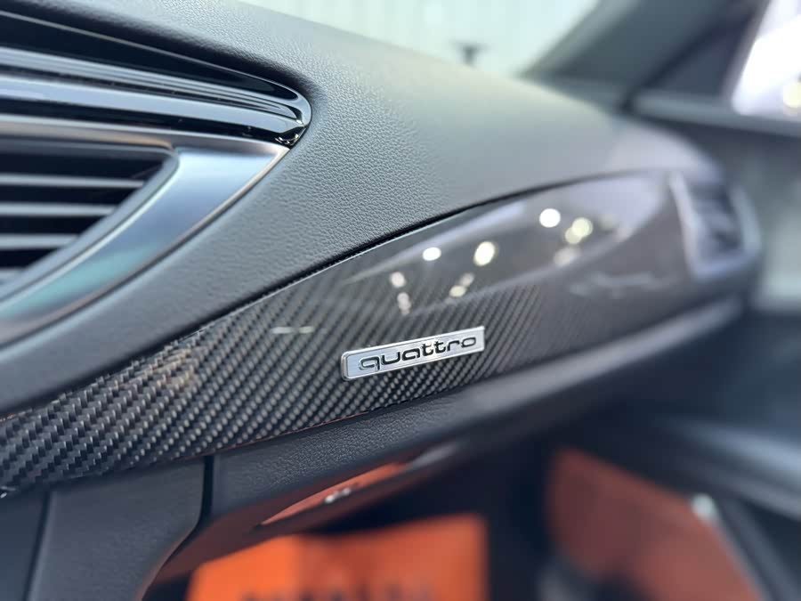 Audi RS 7 2020 car image #17