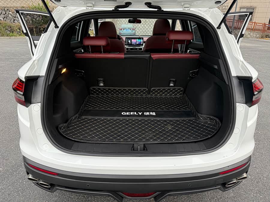 GEELY Coolray New Energy 2022 car image #17