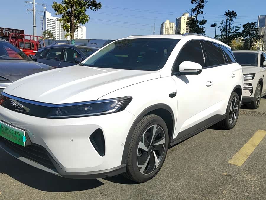 BYD Sea Lion 05 DM-i 2025 #17 BYD Sea Lion 05 DM-i 2025 car image #17