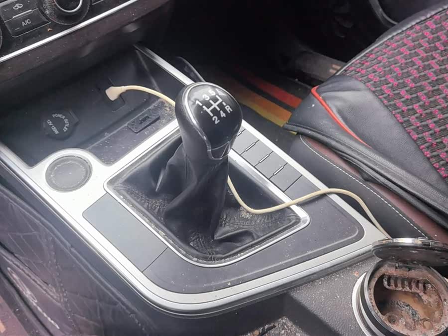 Forthing T5 2022 صورة سيارة #17