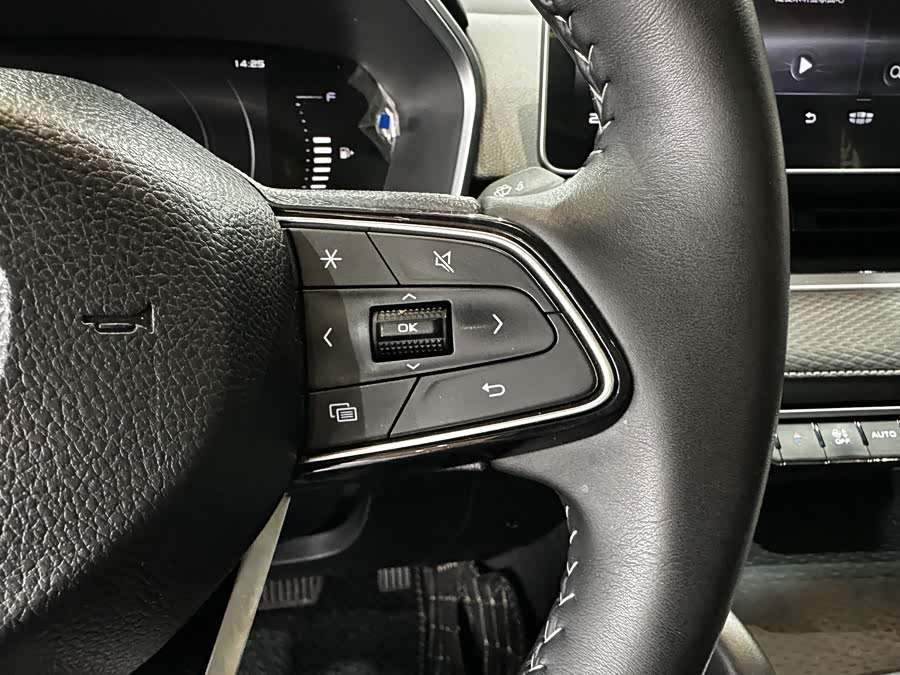 GEELY Preface 2021 #17 GEELY Preface 2021 car image #17