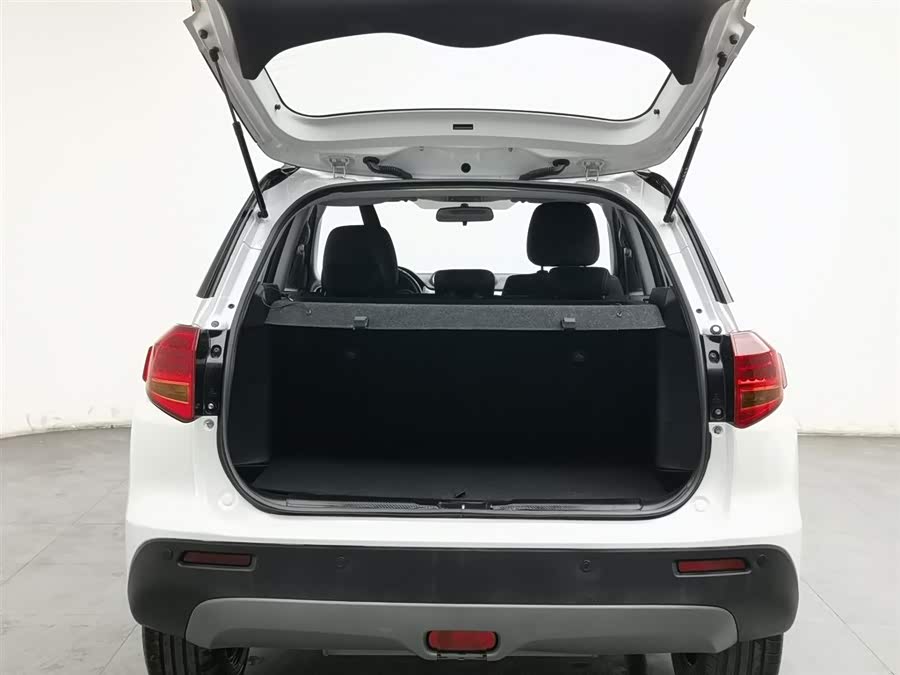Suzuki Vitara 2016 #17 Suzuki Vitara 2016 car image #17