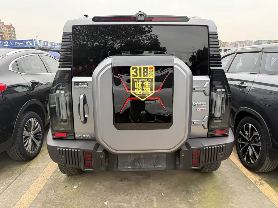 Jetour Traveller 2023 car image #17