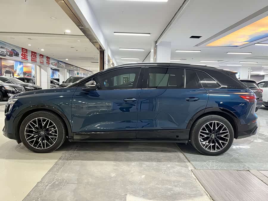 Audi Q5 e-tron 2022 #17 Audi Q5 e-tron 2022 immagine di auto #17