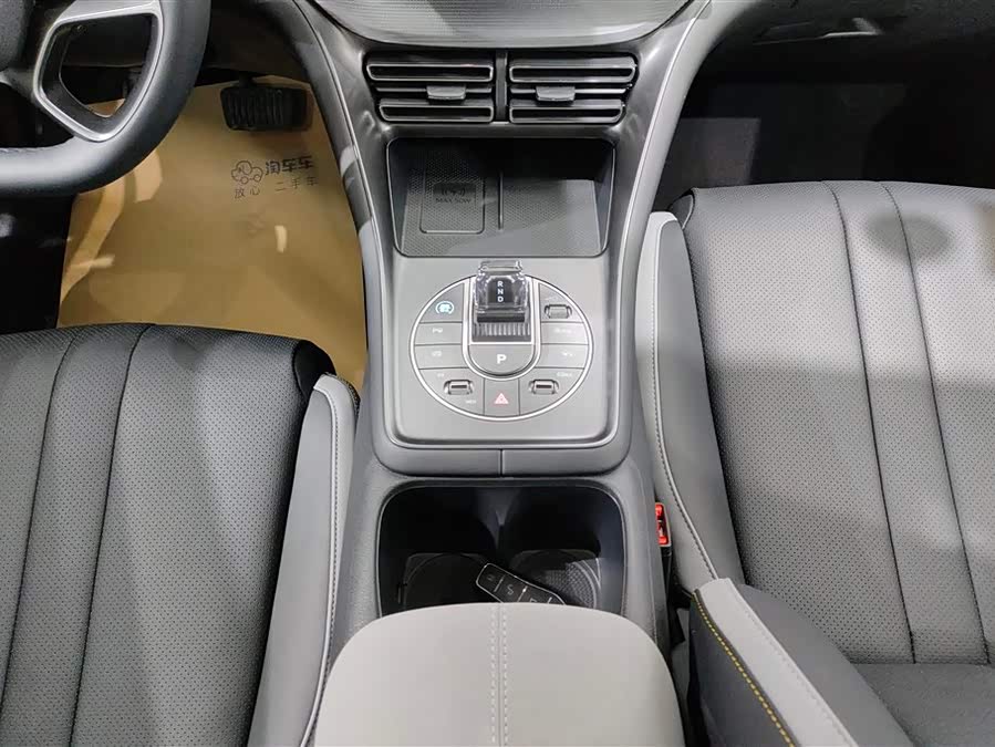 BYD Sea Lion 05 DM-i 2025 car image #17