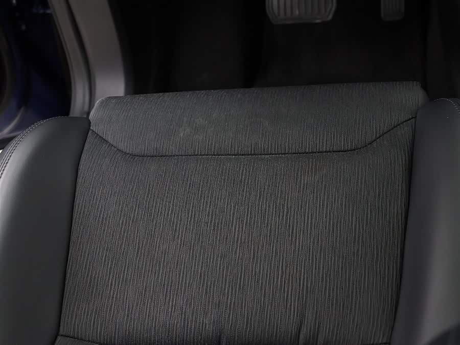 Tesla Model X 2017 car image #17