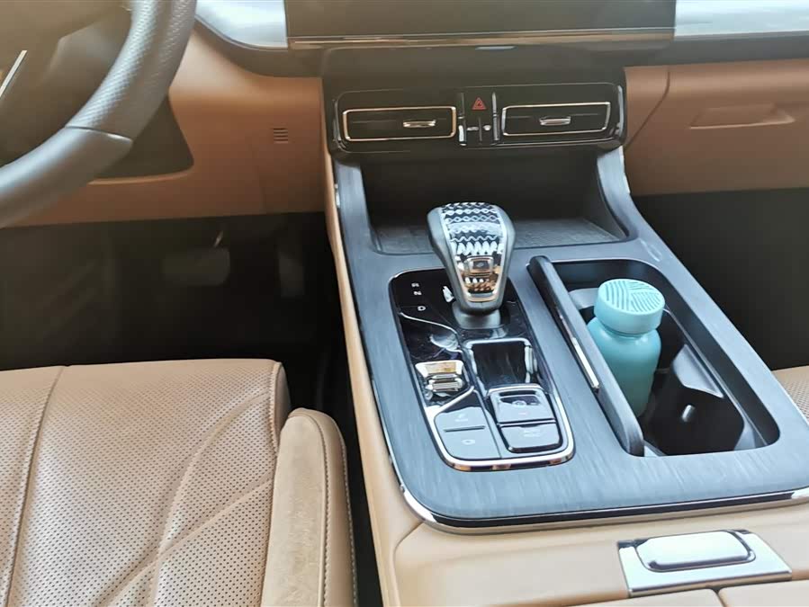 GAC Trumpchi ES9 2023 car image #17