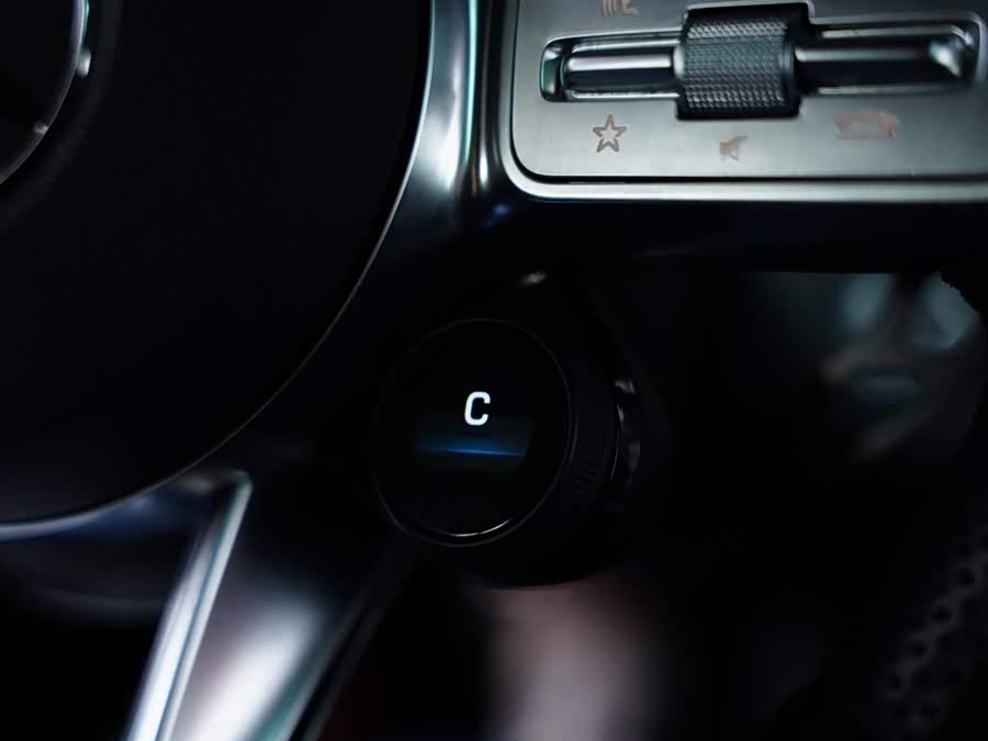 Mercedes-Benz C AMG 2021 car image #17