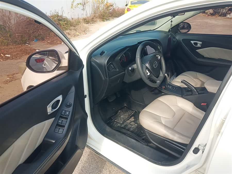 GAC Trumpchi GA3S 2014 #17 GAC Trumpchi GA3S 2014 imagem de carro #17