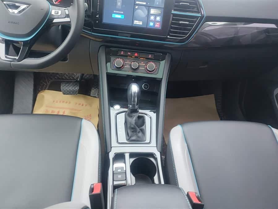 Jetta VS5 2024 car image #17