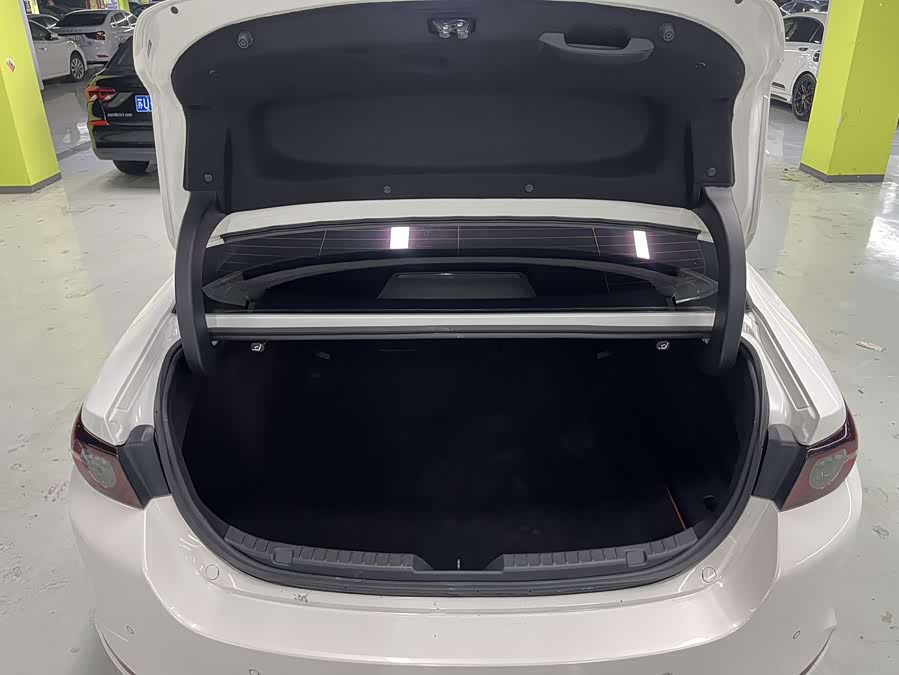 Mazda 3 Axela 2021 car image #17