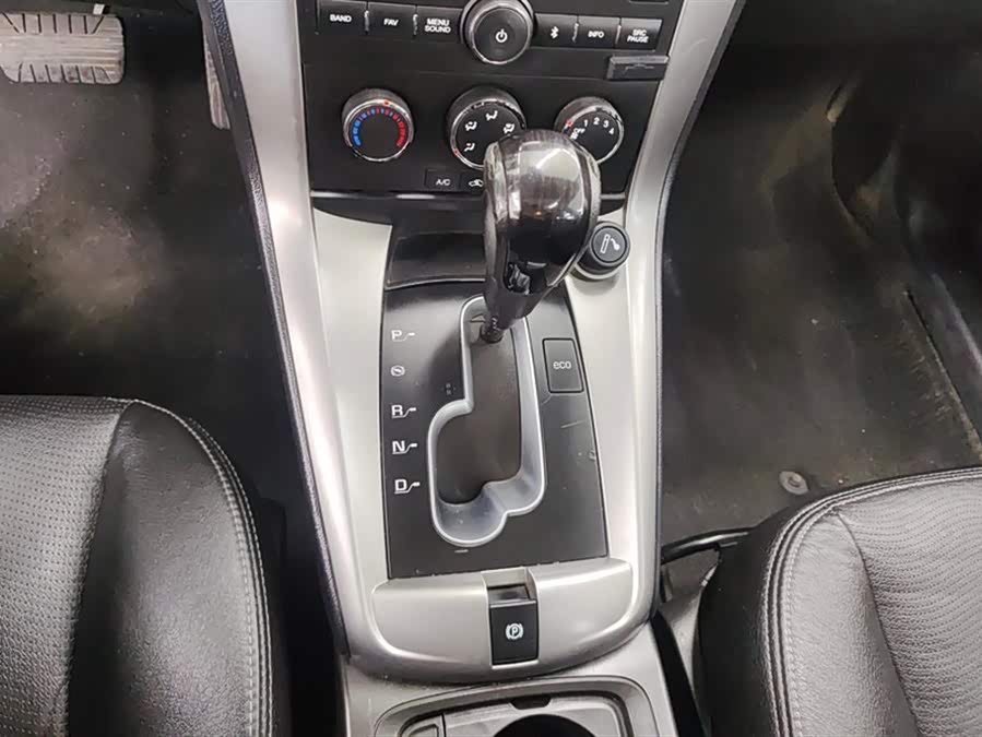 Chevrolet Captiva 2015 #17 Chevrolet Captiva 2015 car image #17
