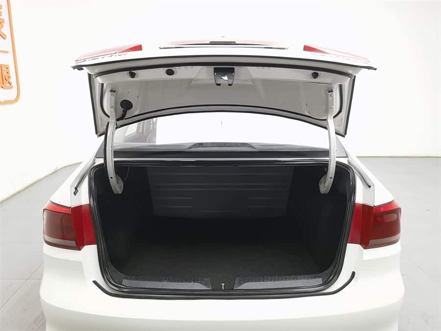 Volkswagen Santana 2013 #17 Volkswagen Santana 2013 immagine di auto #17