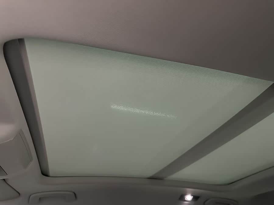 Volkswagen Passat 2024 car image #17