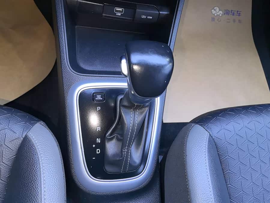 Kia KX1 2019 immagine di auto #17