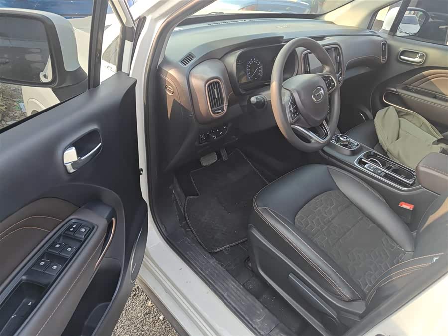 GAC Qizhi EV 2019 #17 GAC Qizhi EV 2019 car image #17