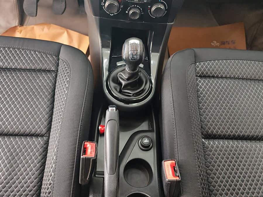 Citroen C-Quatre 2013 car image #17