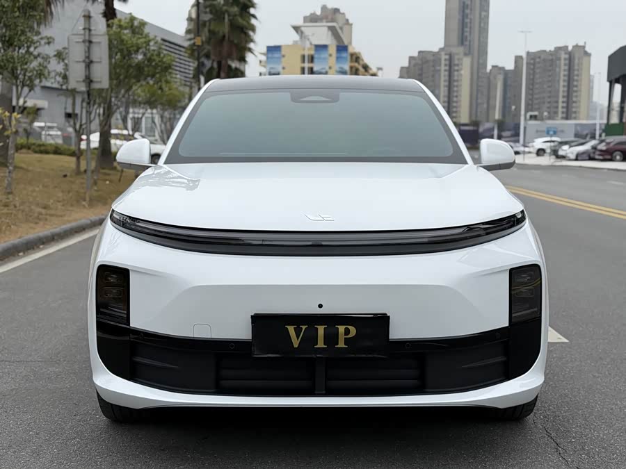 Li L6 2025 imagen de coche #17