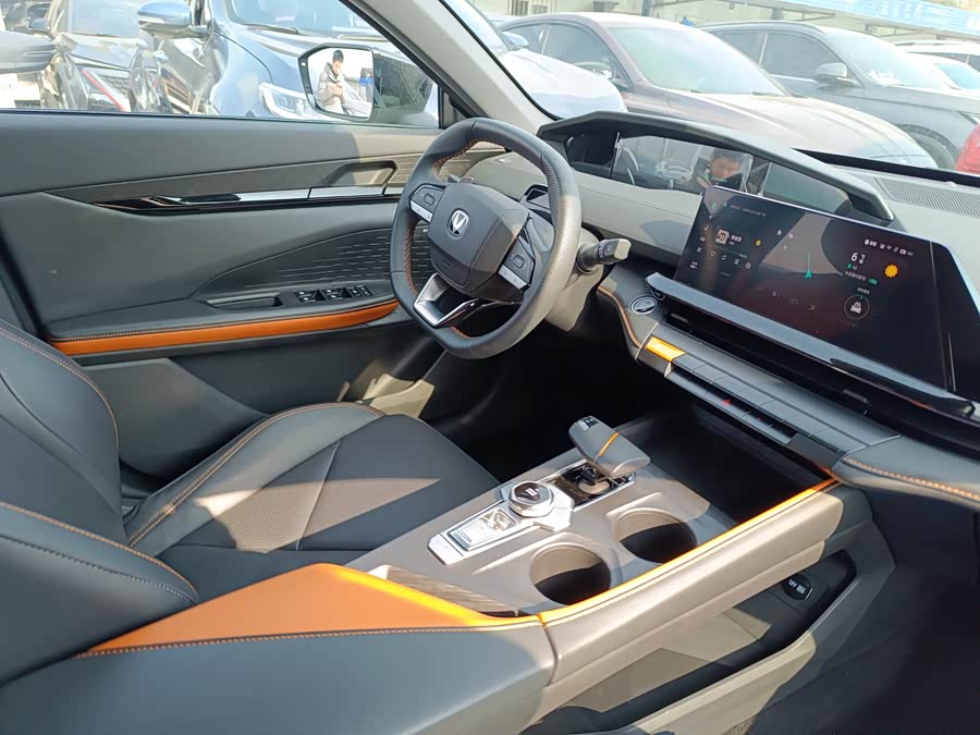 Changan UNI-V 2022 #17 Changan UNI-V 2022 car image #17