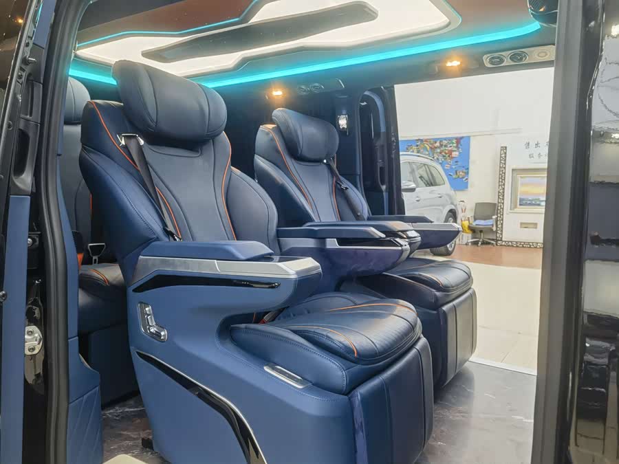 Mercedes-Benz Vito 2024 car image #17