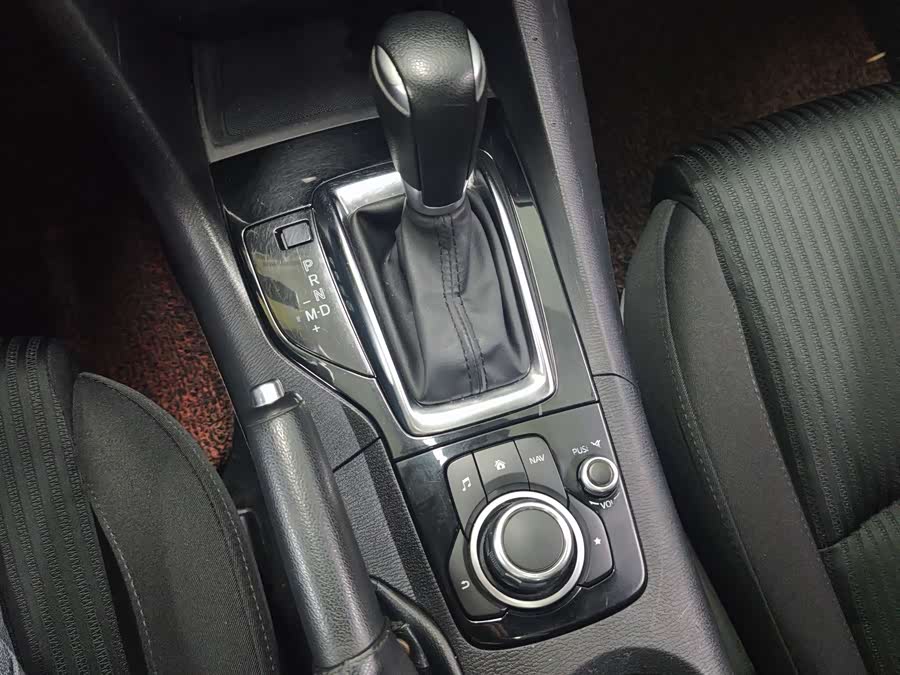 马自达 马自达3 昂克赛拉 2015 汽车图片 #17