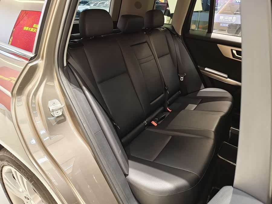 Mercedes-Benz GLK Class 2013 immagine di auto #17