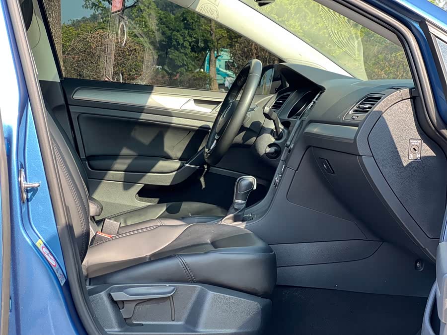 Volkswagen Golf (Imported) 2016 imagem de carro #17